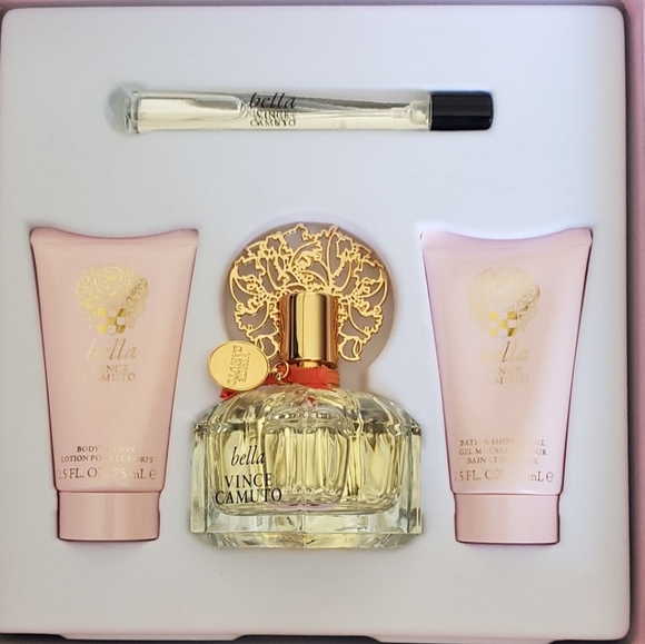 Vince Camuto Bella 4 pc gift set